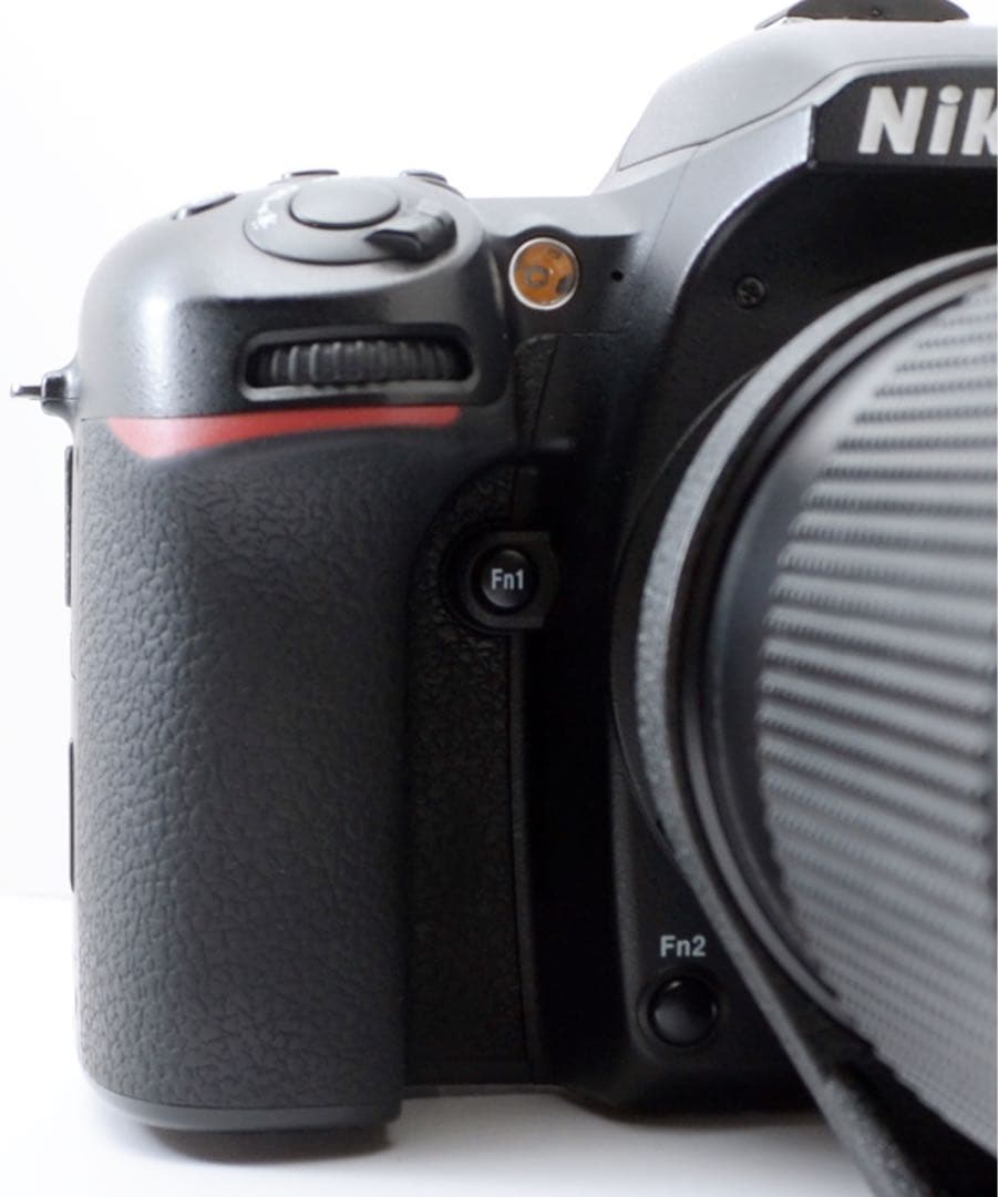 カメラ美品！Nikon D7500★超望遠付き★大人気★すぐ使えるセット