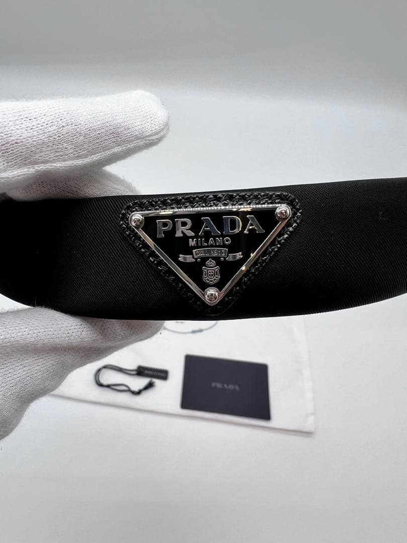 PRADA ブラック ヘアバンド