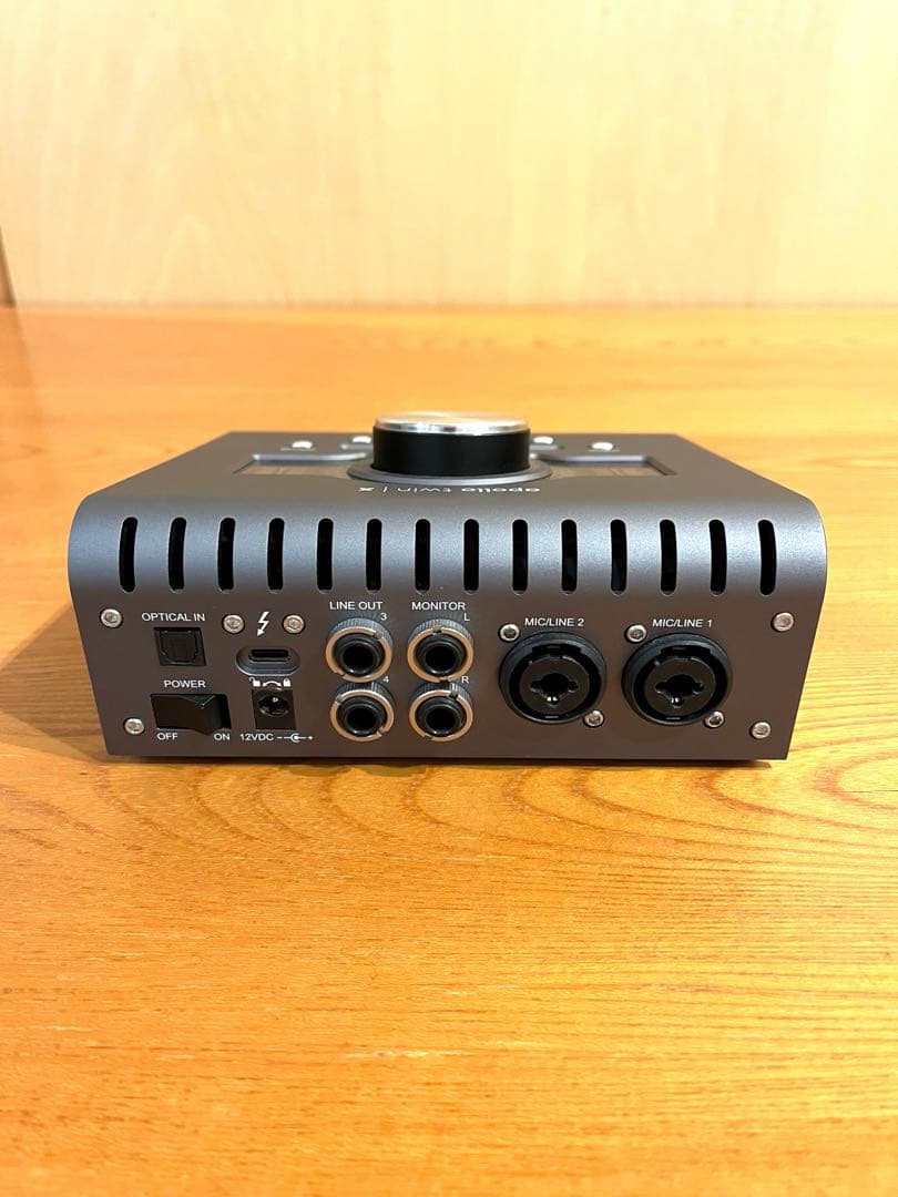 【ケース付】universal audio apollo twin X QUAD