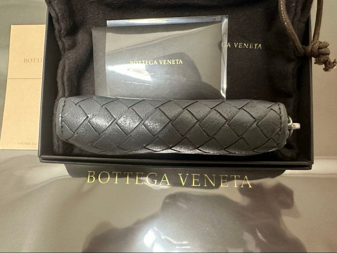 【付属品付】ボッテガヴェネタ イントレチャートケース/ラム/灰1️⃣✨✨