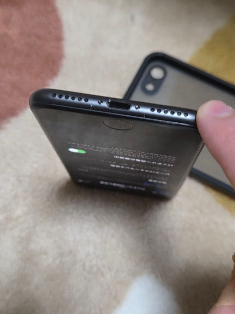 iPhone8 64GB スペースグレイ　ケース付き　POPMART