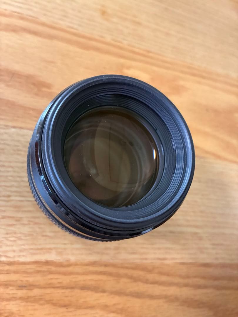 美品　Canon EF85mm F1.8 USM