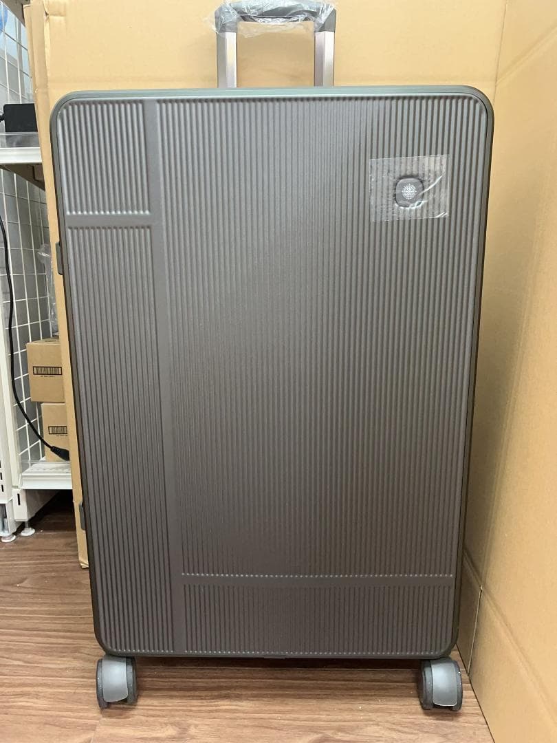 アルミフレーム ブラック色 28インチ スーツケース 軽量