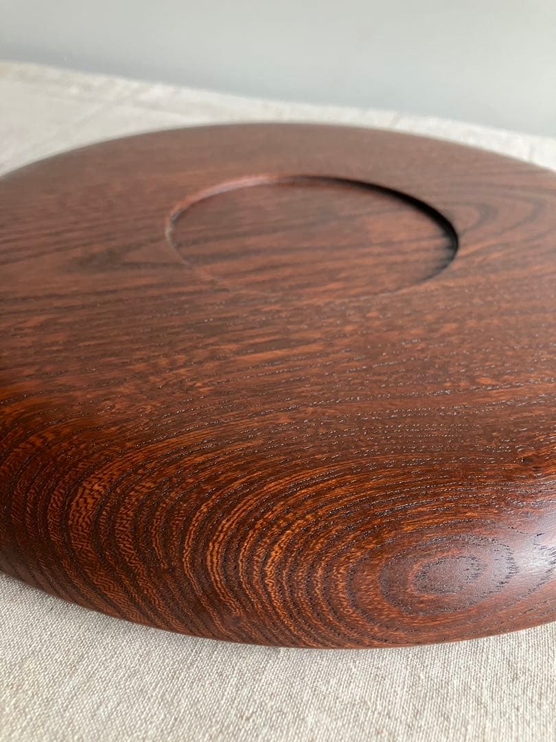 市川銕琅　欅飾盆　翁面白色尉　蜀江文狩衣　千秋萬歳　鉄筆木彫彩色　お茶道具