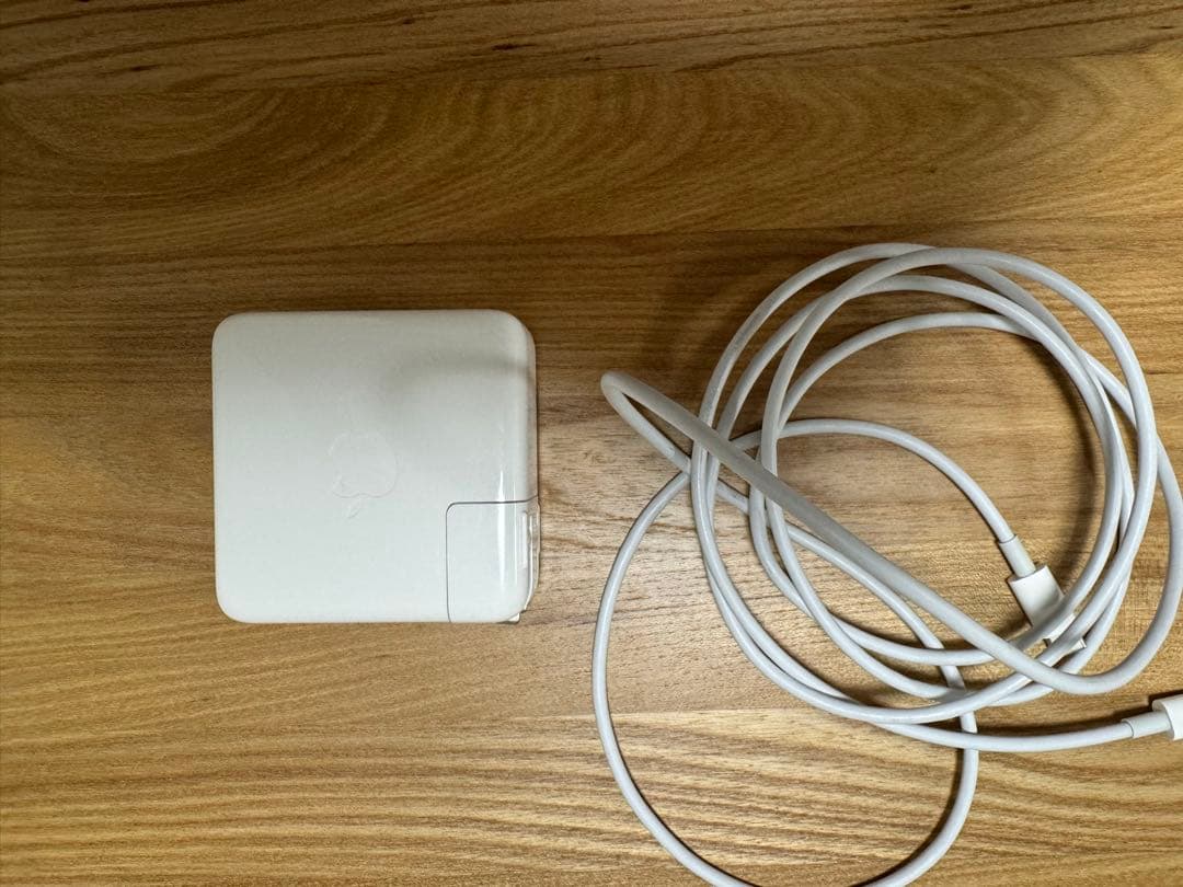 MacBook本体 MacBook Pro 2022 M2