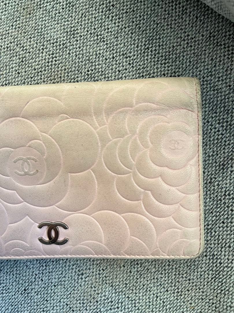 CHANEL カメリア　折り財布　ピンク　ジャンク