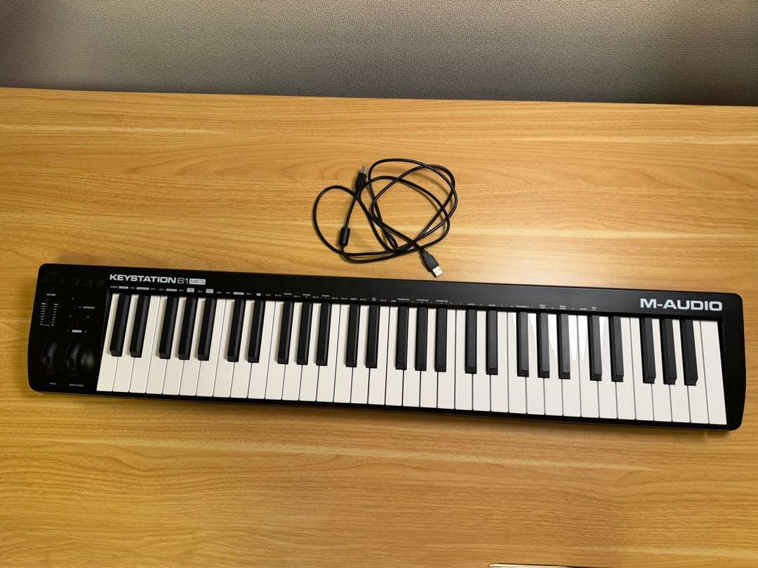 M-AUDIO KEYSTATION 61 MIDIキーボード