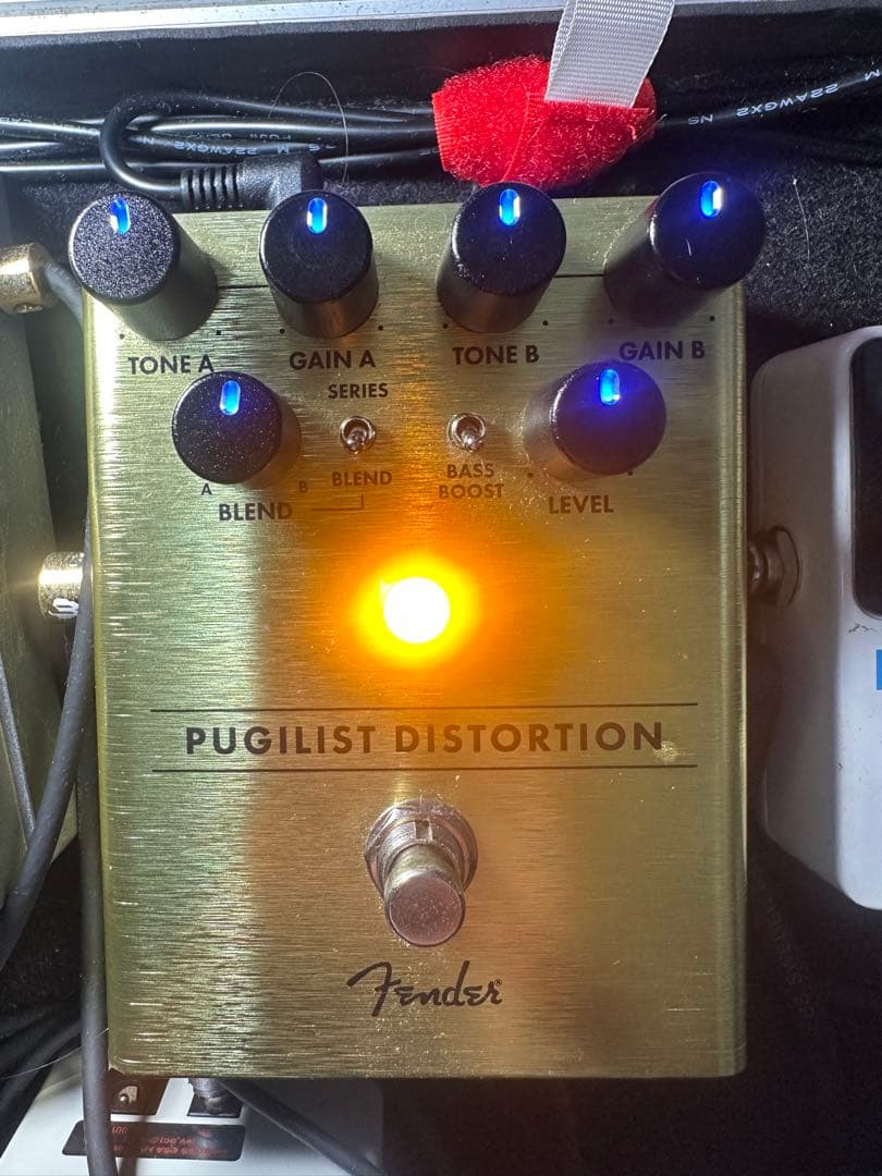 Fender PUGILIST DISTORTION ゴールド