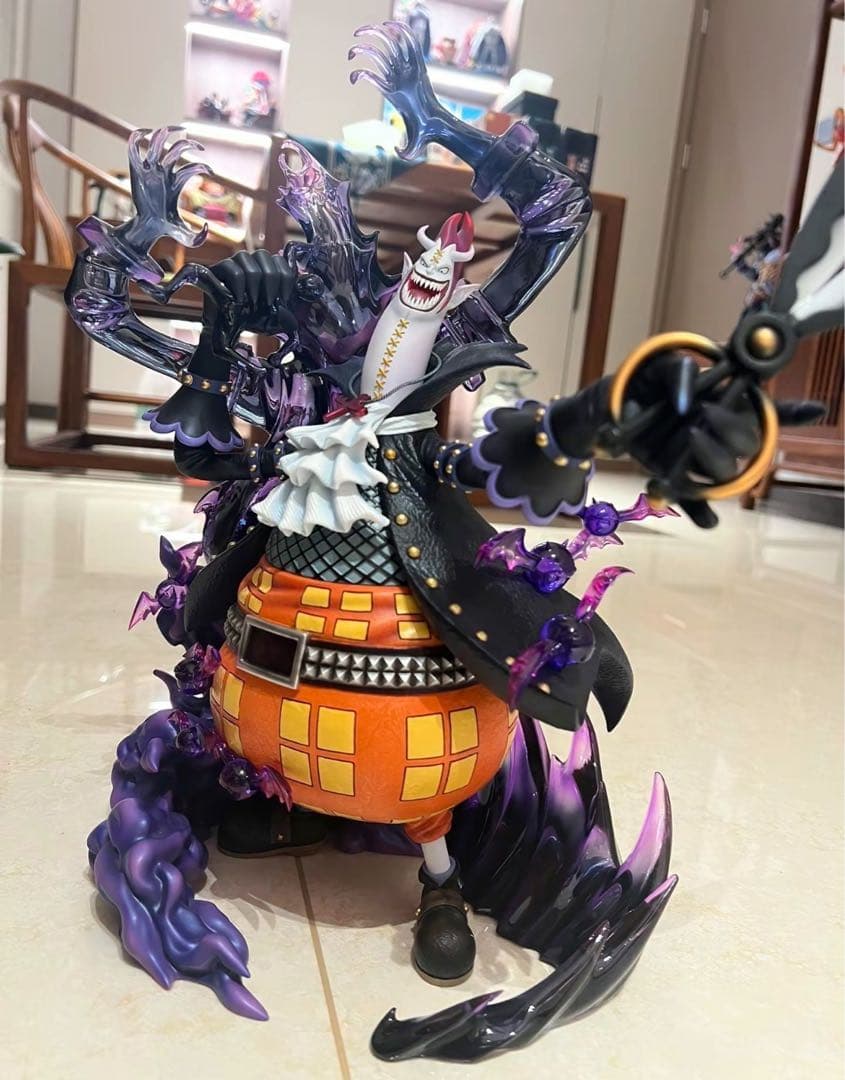 ワンピース LX -STUDIO ゲッコー・モリア フィギュア