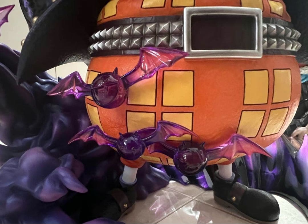 ワンピース LX -STUDIO ゲッコー・モリア フィギュア