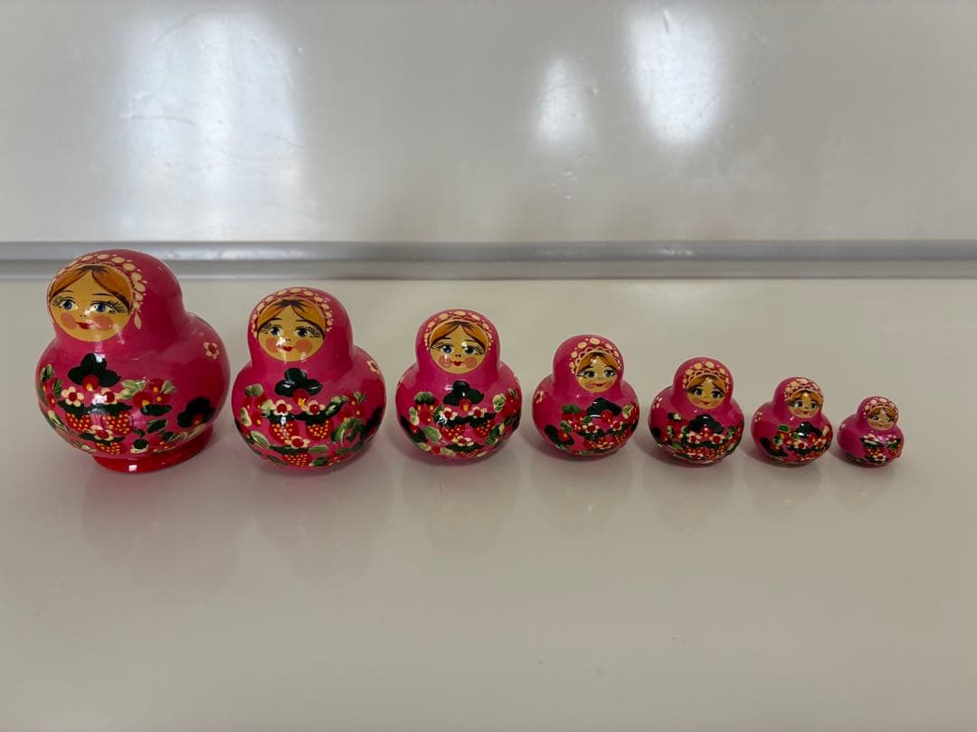 ロシア　ピンクのマトリョーシカ 8個セット