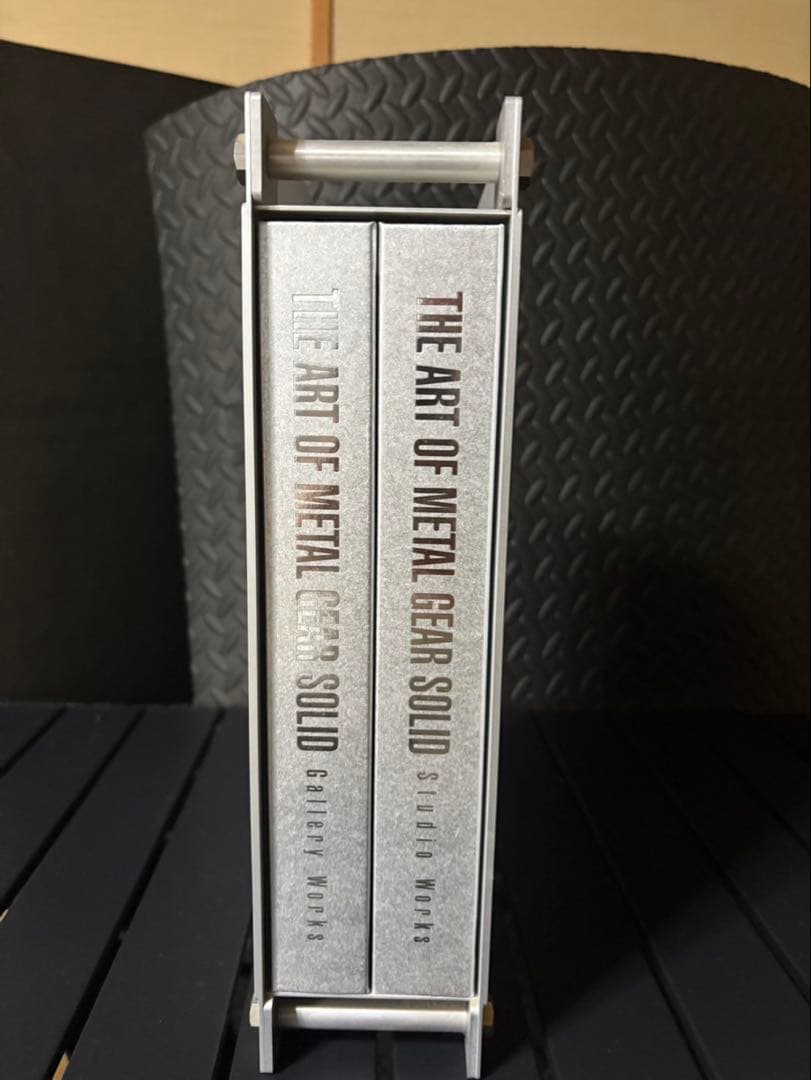 画材 The Art of L GEAR SOLID I-IV