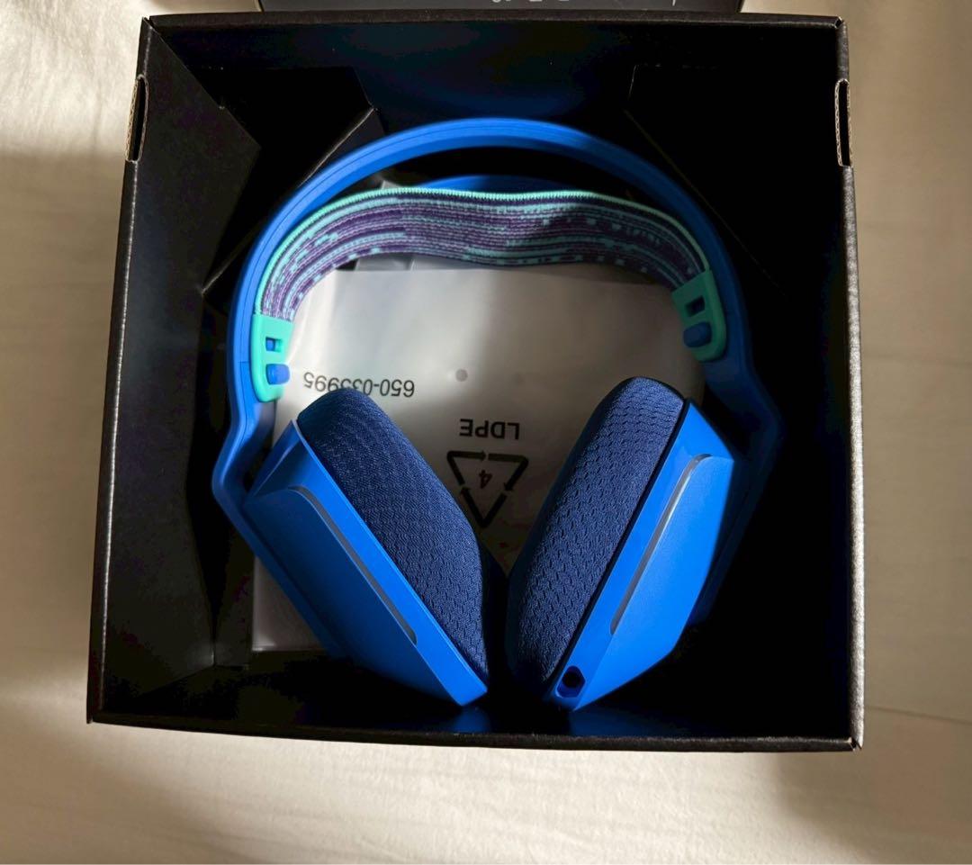 ヘッドホン Logicool G733