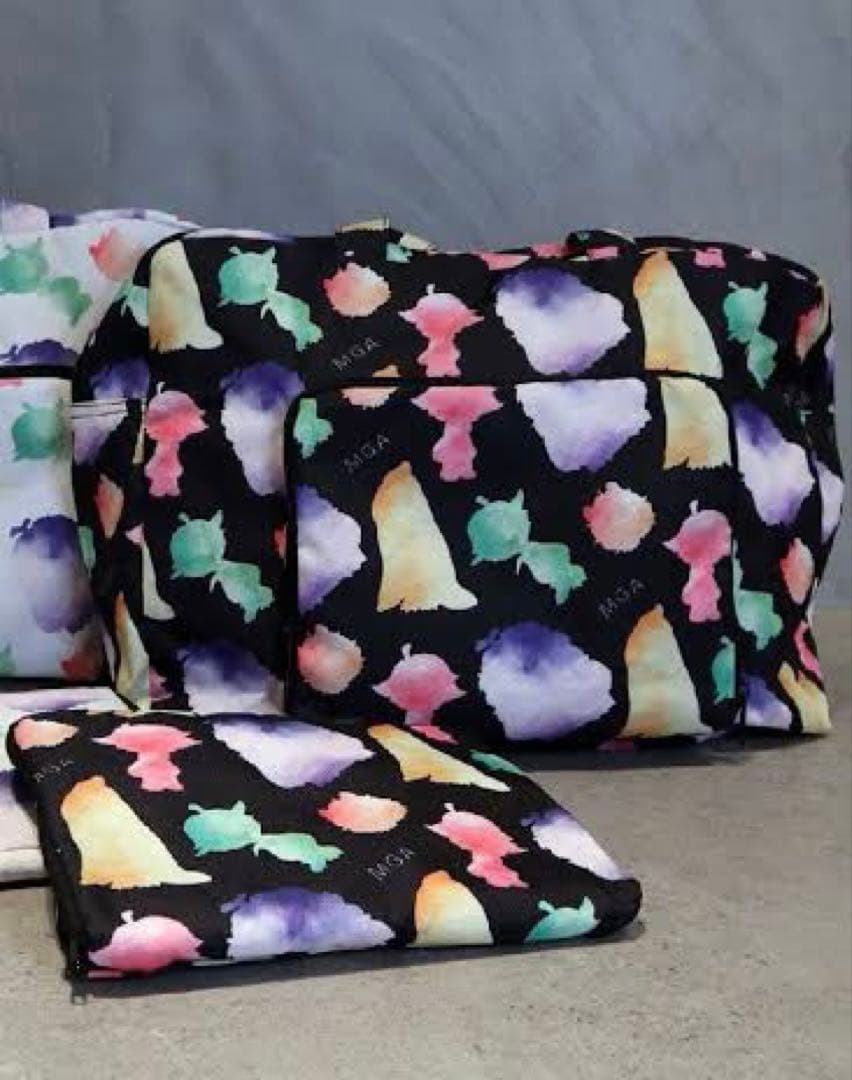 Mrs. GREEN APPLE 4周年記念　ファンクラブ限定ボストンバッグ