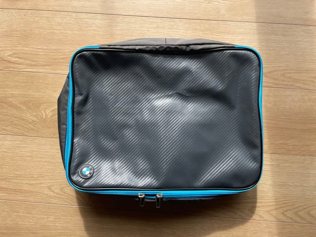 BMW 非売品　トラベルバッグ(シート・バック・ストレージ・ポケット)