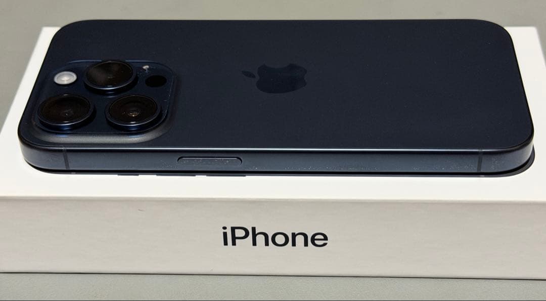 SIMフリー⭐︎iPhone 15 Pro 256GB⭐︎ブルーチタニウム