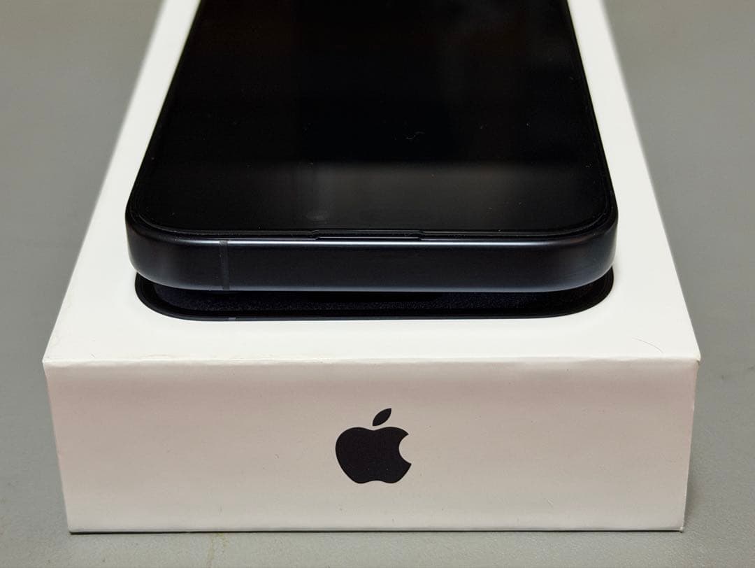 SIMフリー⭐︎iPhone 15 Pro 256GB⭐︎ブルーチタニウム