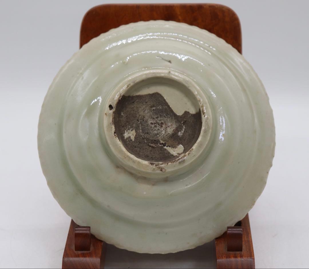 中国　青磁　皿　龍泉窯　アンティーク　送料込み250816