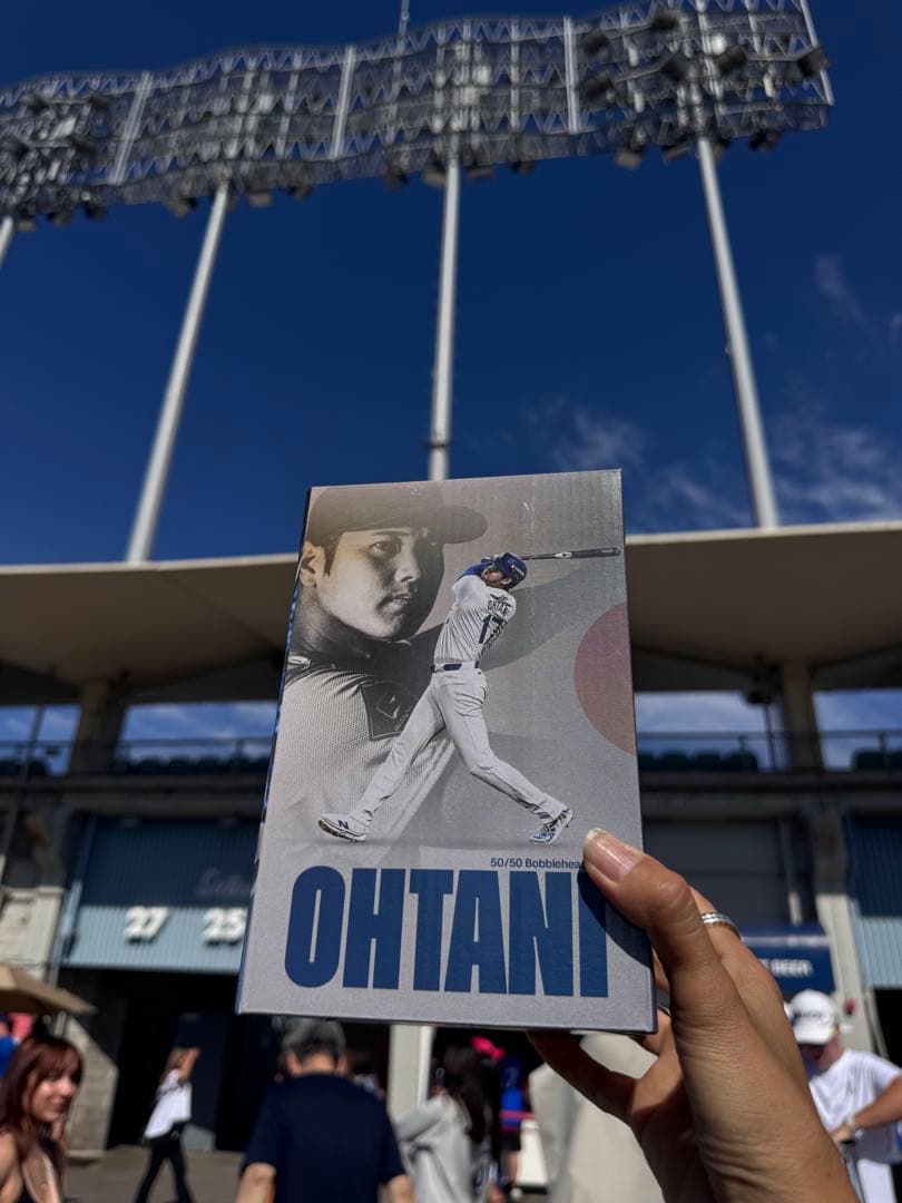 大谷翔平　ボブルヘッド　50/50 ホームラン　ドジャース　来場者限定　冊子付き