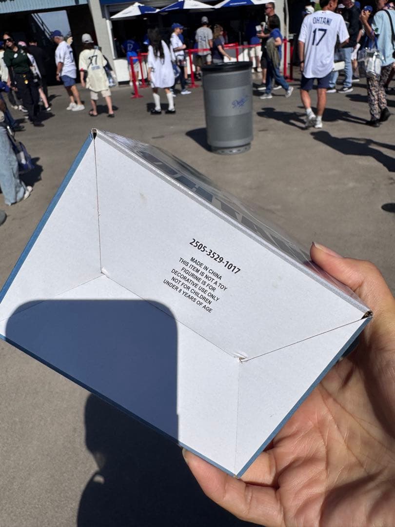 大谷翔平　ボブルヘッド　50/50 ホームラン　ドジャース　来場者限定　冊子付き