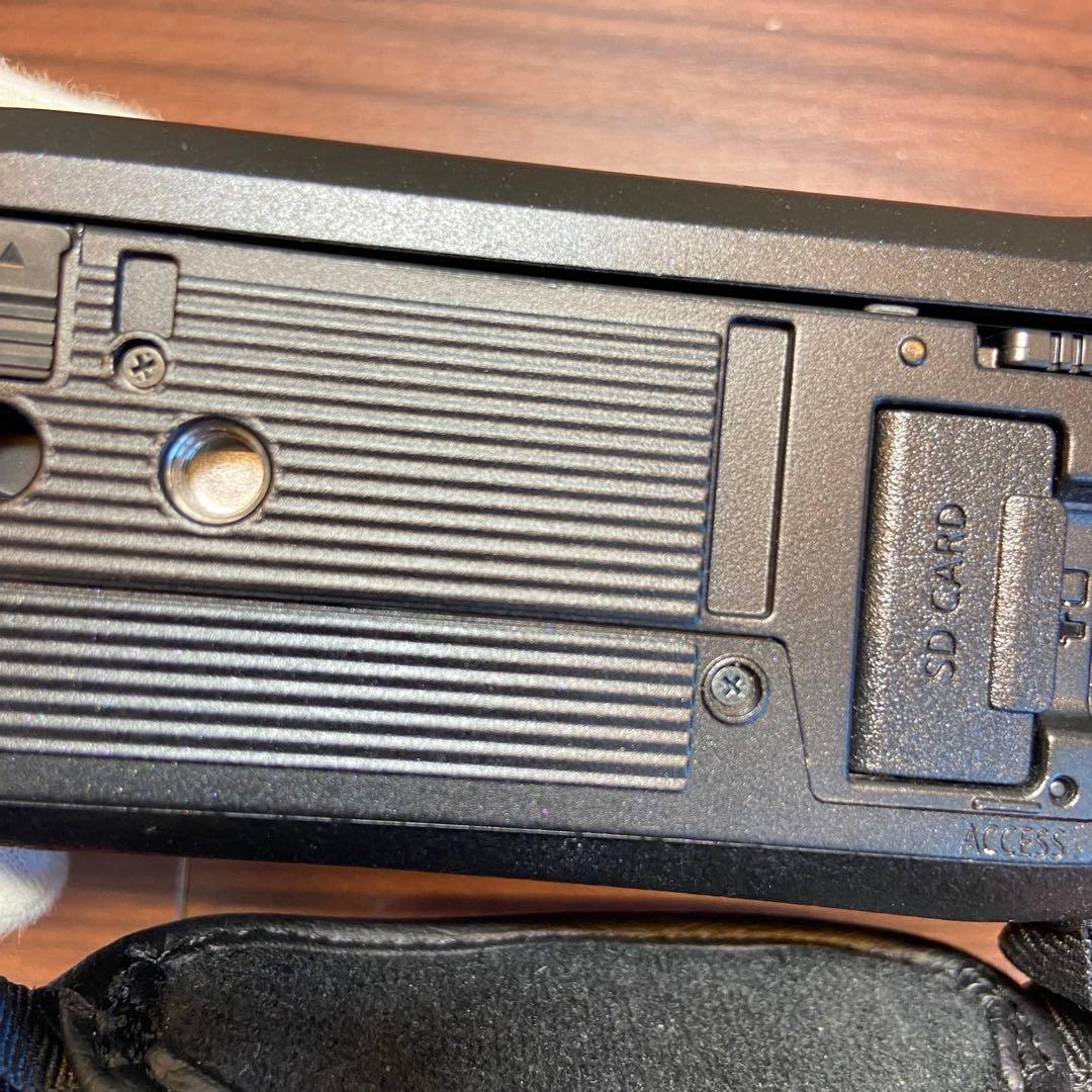 Panasonic HC-V495M ビデオカメラ ほぼ新品 4283