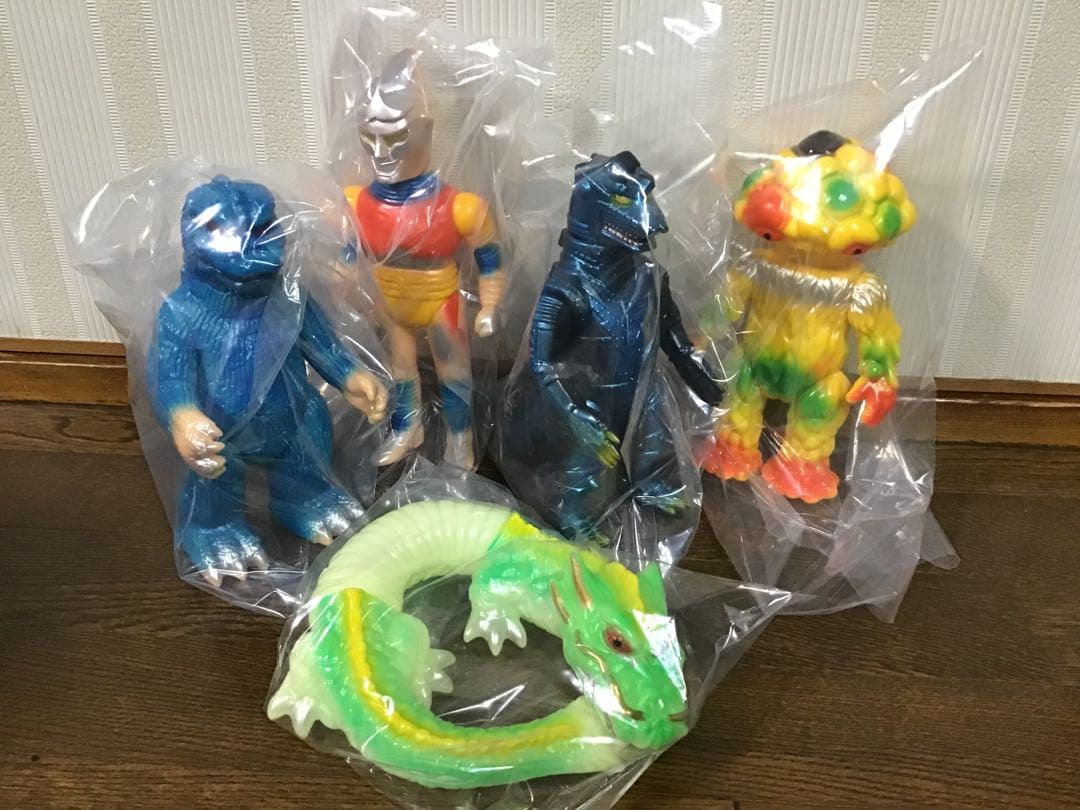 M1号　東宝怪獣5体セット　福袋　現状現品渡し　美品　プロフ必読　値引不可