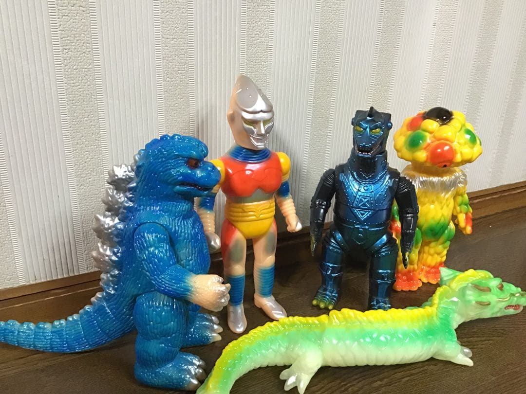 M1号　東宝怪獣5体セット　福袋　現状現品渡し　美品　プロフ必読　値引不可