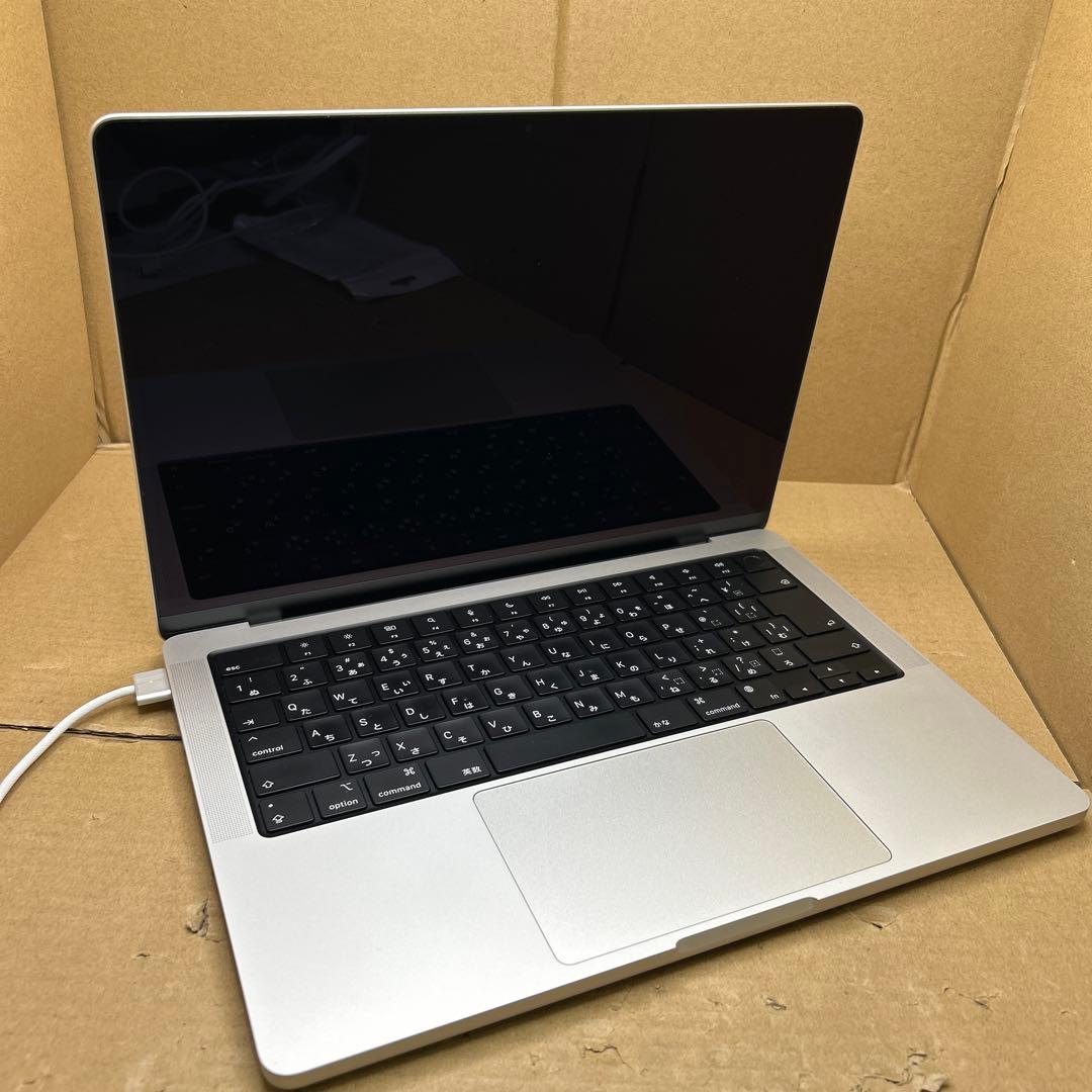 Apple MacBook Pro M1 2021 14インチ　16GB
