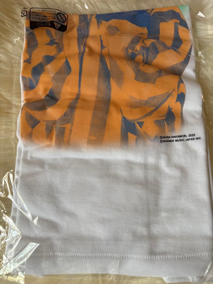 伊勢丹×中森明菜 コラボTシャツ 新品未開封 サイズ【M】飾りじゃないのよ涙は