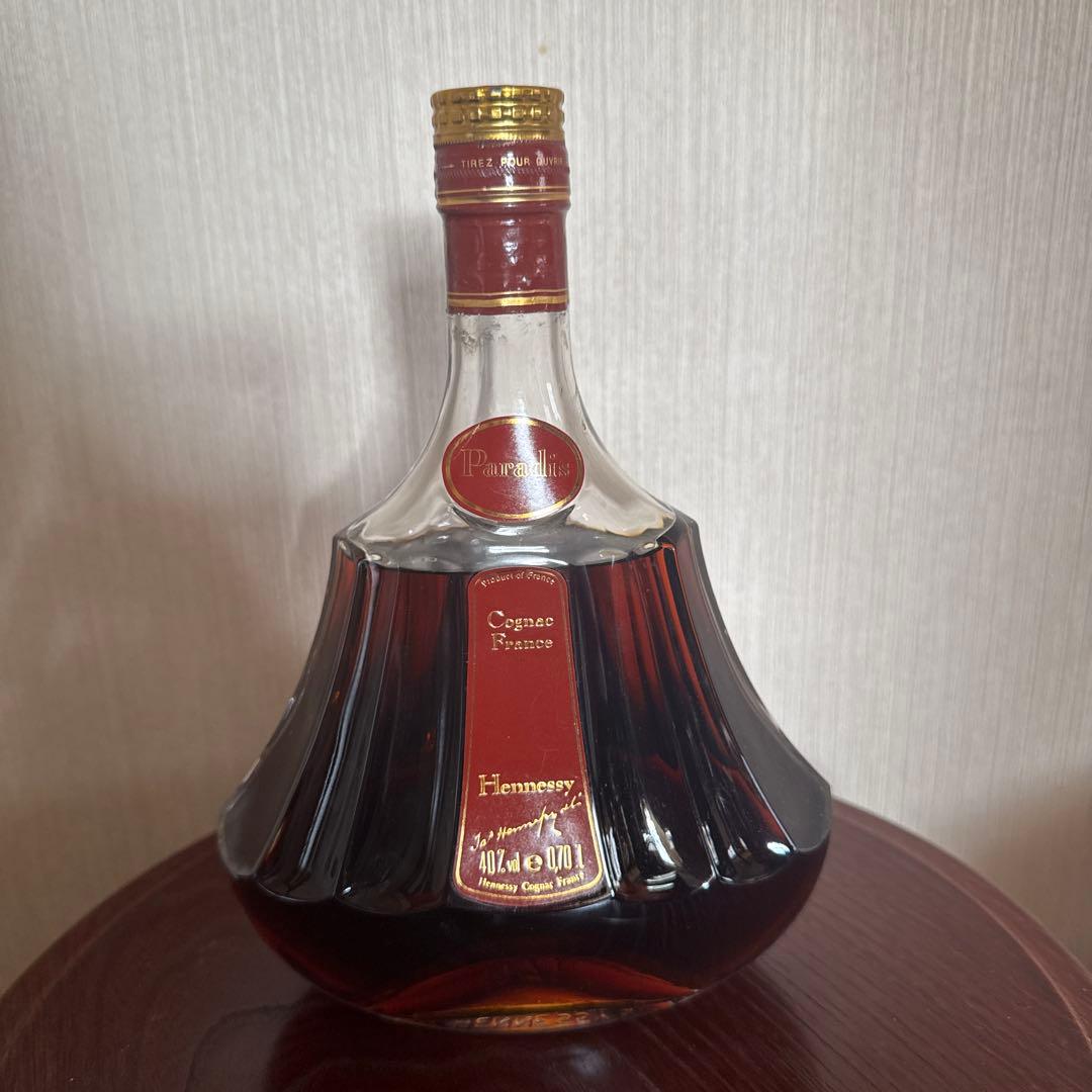 Hennessy Paradise 750ml 専用ボックス付き