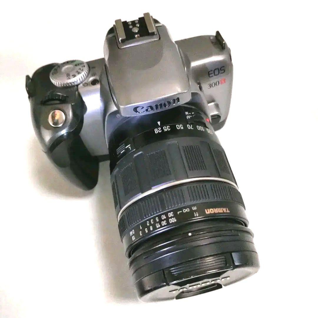 フィルムカメラ　EOS300x(海外仕様のKiss7)タムロン28~200
