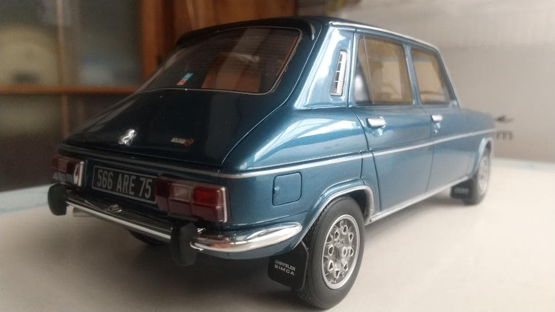 OTTO mobile SIMCA 1100 Ti Bleu ミニカー 1/18