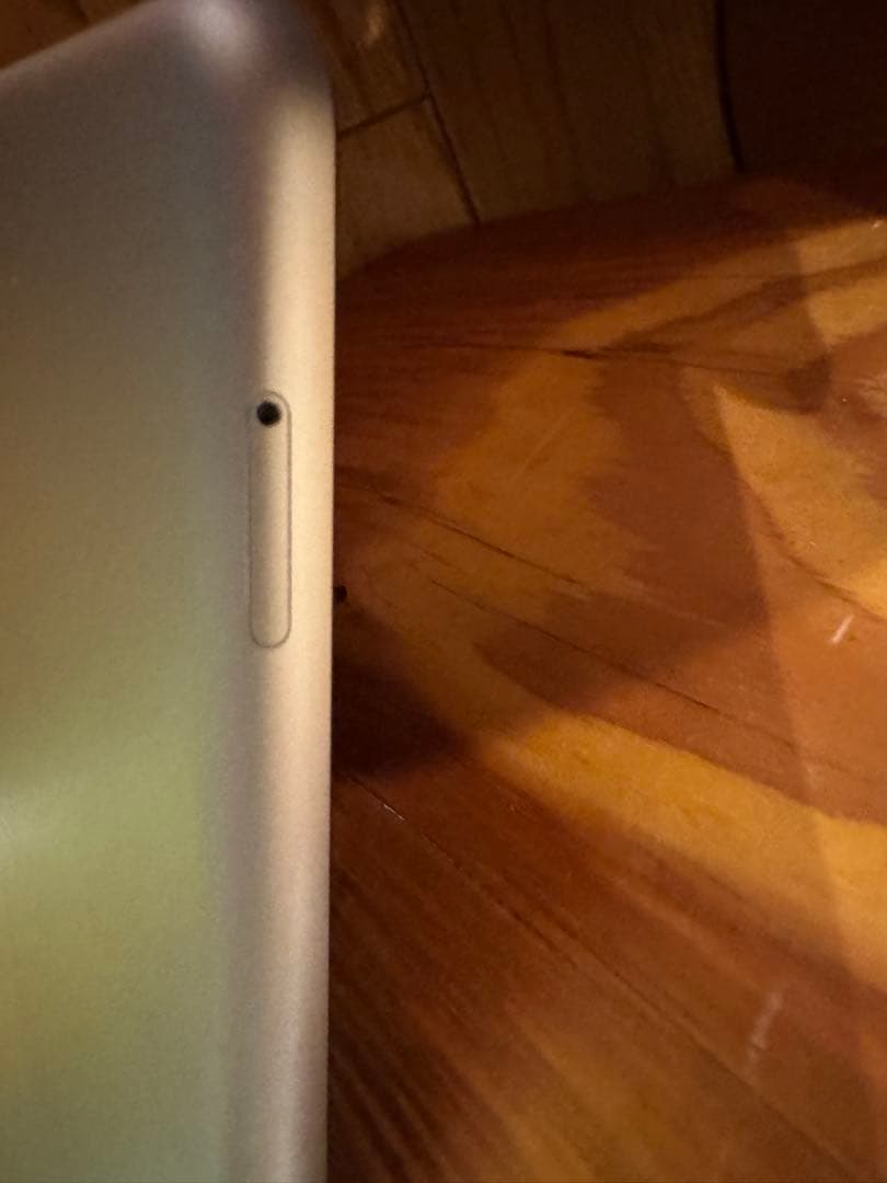 iPad6世代　32G SIMフリー