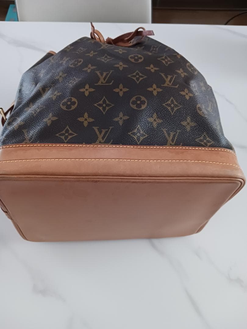 【美品】Louis Vuitton モノグラム ノエ