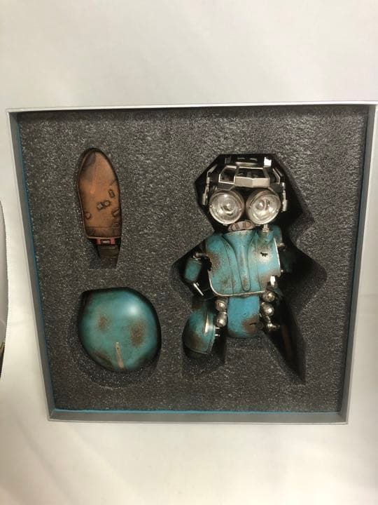 3A Hasbro トランスフォーマー Sqweeks プレミアムスケール