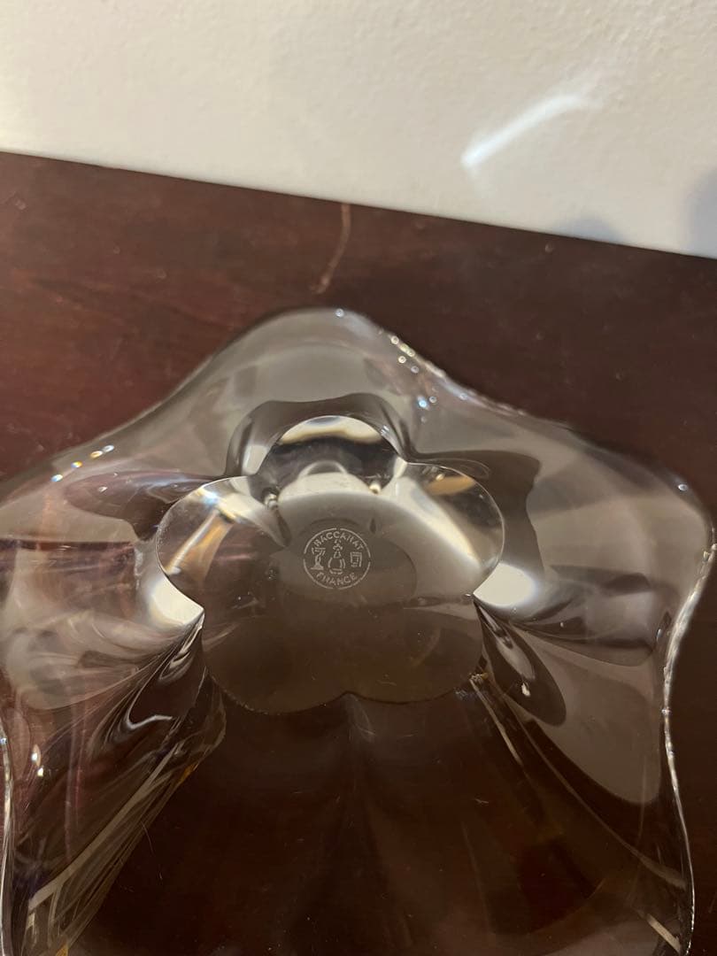 バカラ　クリスタル　透明ガラス　フラワー花型皿