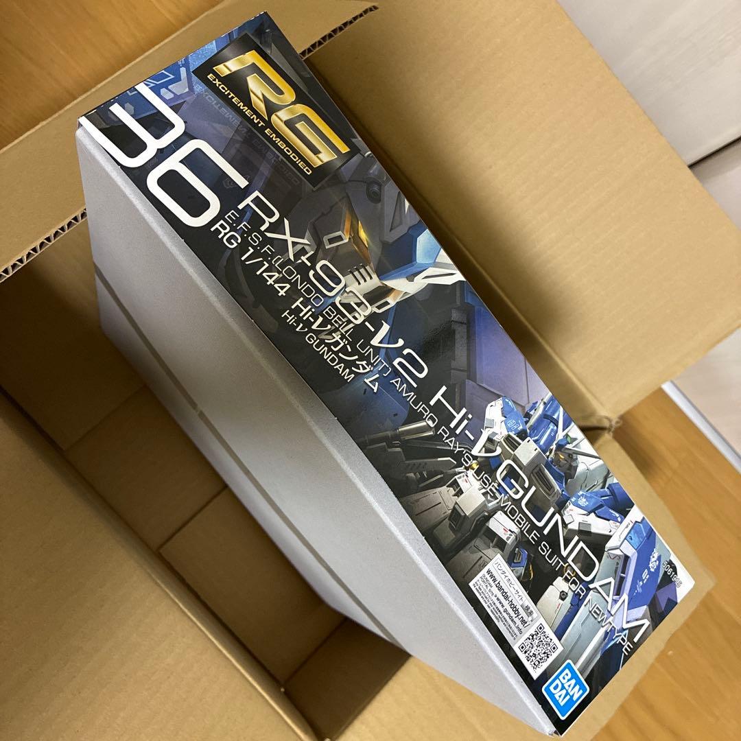 土日発送　バンダイ BANDAI RG 1/144 Hi-νガンダム