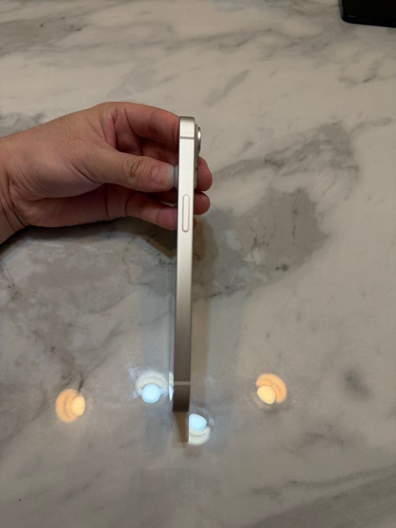 iPhone 14 256GB SIM無し　リセット済み