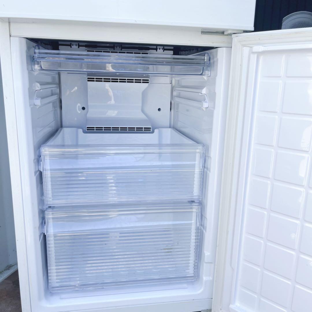 取付無料！SHARPプラズマクラスター搭載！おしゃれホワイト大きめ冷蔵庫！洗濯機