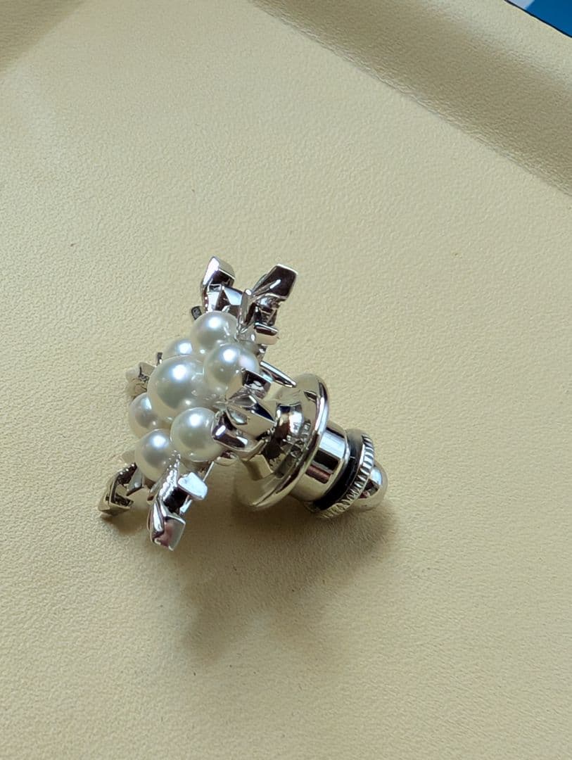 MIKIMOTO パール7珠 ピンブローチ あこや真珠　雪の結晶　未使用品　美品