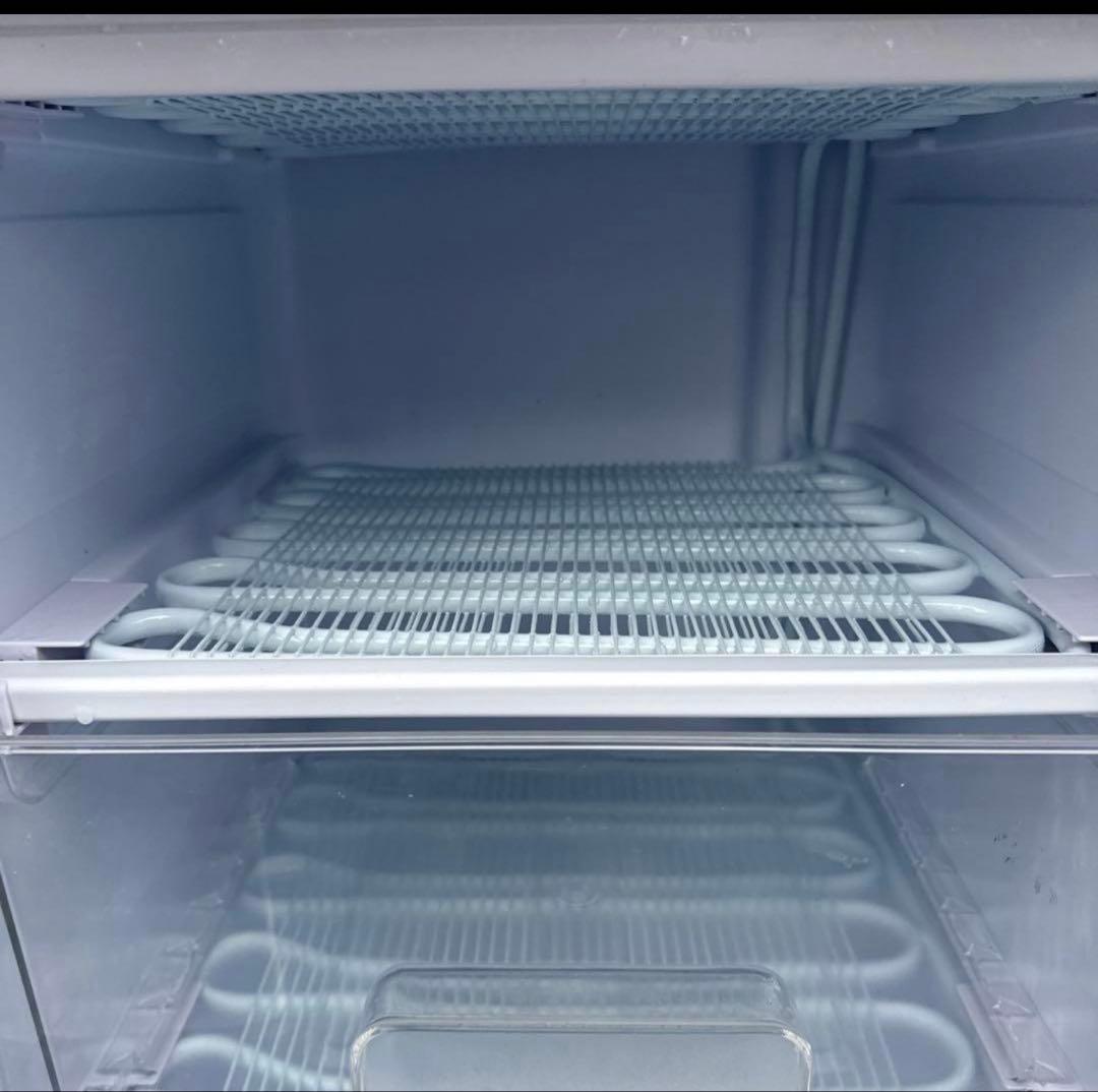 アイリスオーヤマ　冷蔵庫 PRR-142D-LG 2023年式　送料設置料無料