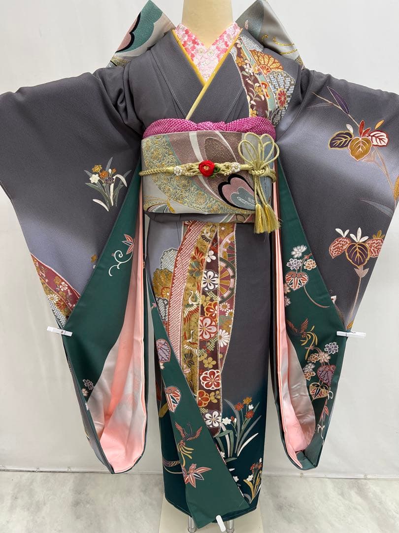 振り袖　フルセット　長襦袢付　金彩加工　しつけ付　振り柄有　重ね襟付き653