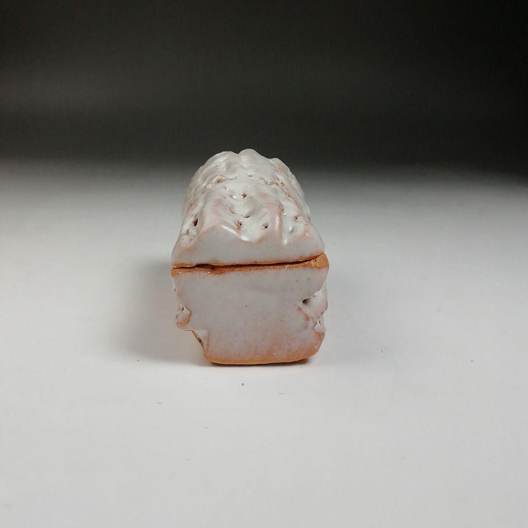 Ｔ９５９　香合　『萩焼』『丹妙山　宇田川聖谷』　共箱　茶道具