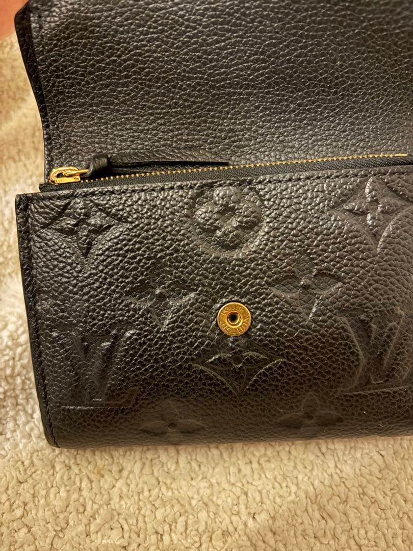 期間限定値下　Louis Vuitton ブラック 三つ折り財布