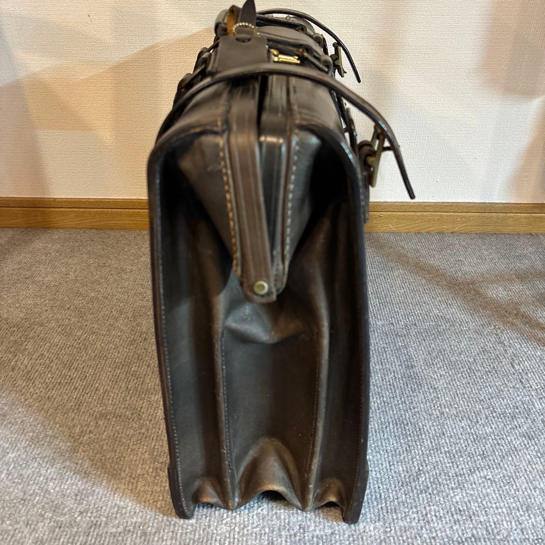 THOM BROWNE. ドクターズバッグ ブライドルレザーサンプル品 レア