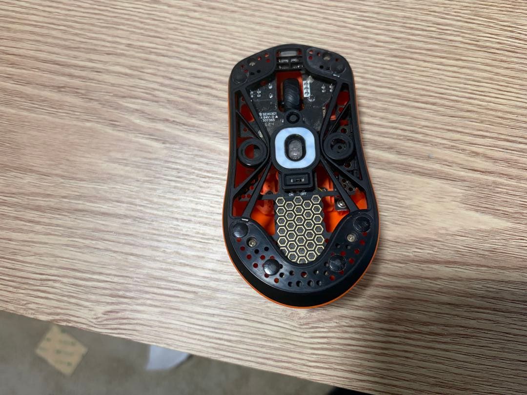 FNATIC MAYA X オレンジマウス 本体