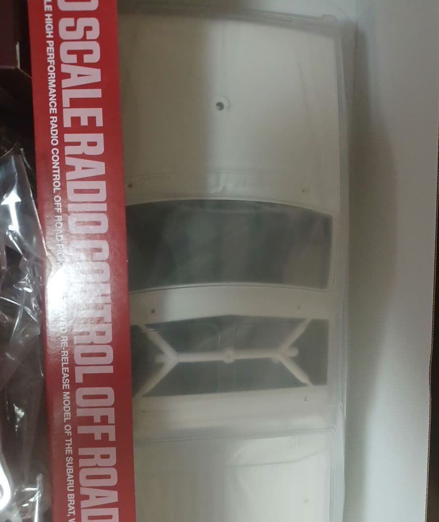 タミヤ　スバルブラット　未組み立て　ボディ2種類　シルバーメッキフレーム　絶版