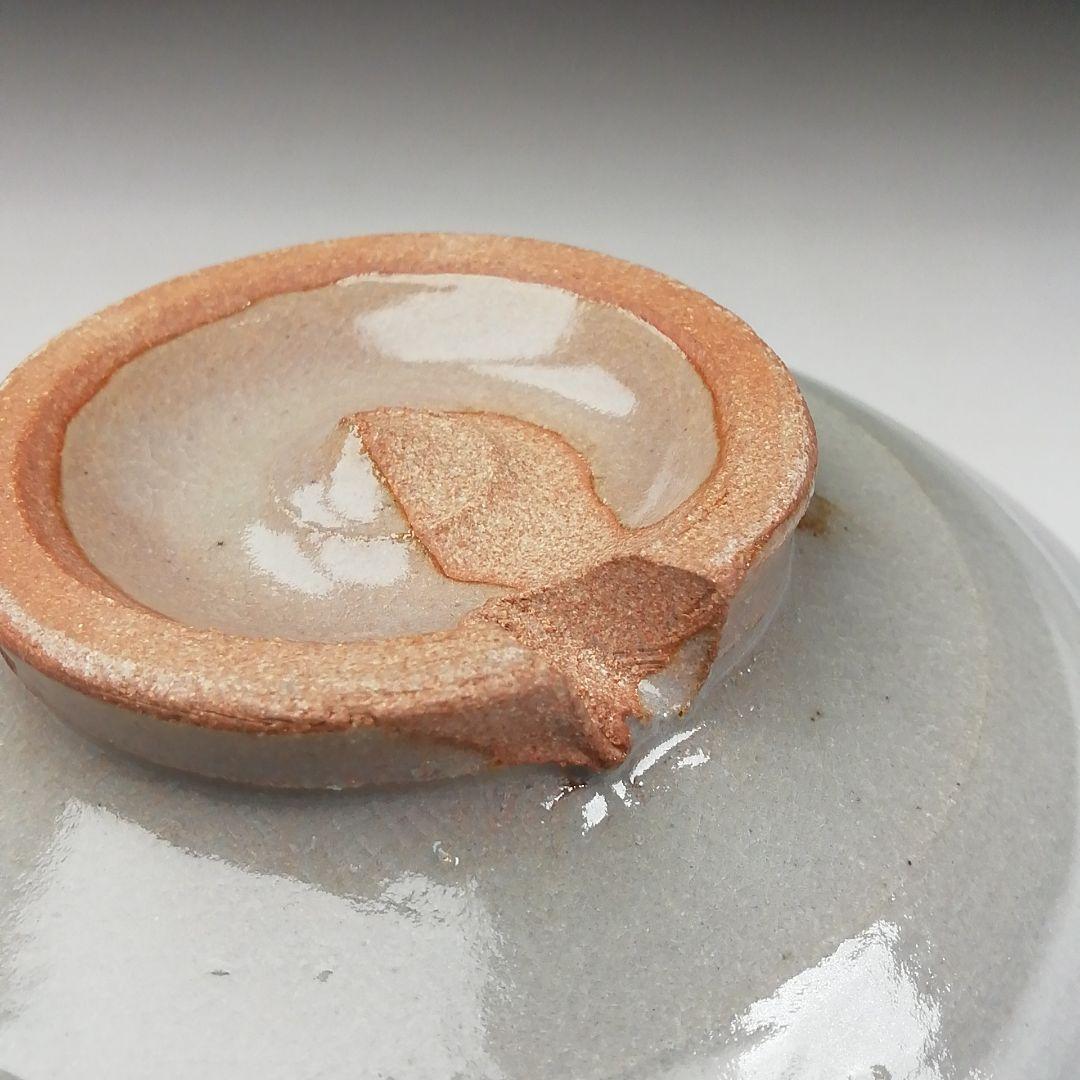 Ｔ４０７　茶碗　『萩焼』『平茶碗』『城山窯　金子信彦 造』　共箱　抹茶碗　茶道具