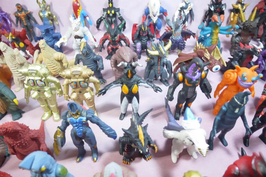 ウルトラ怪獣シリーズ500　怪獣ソフビ　74体セット