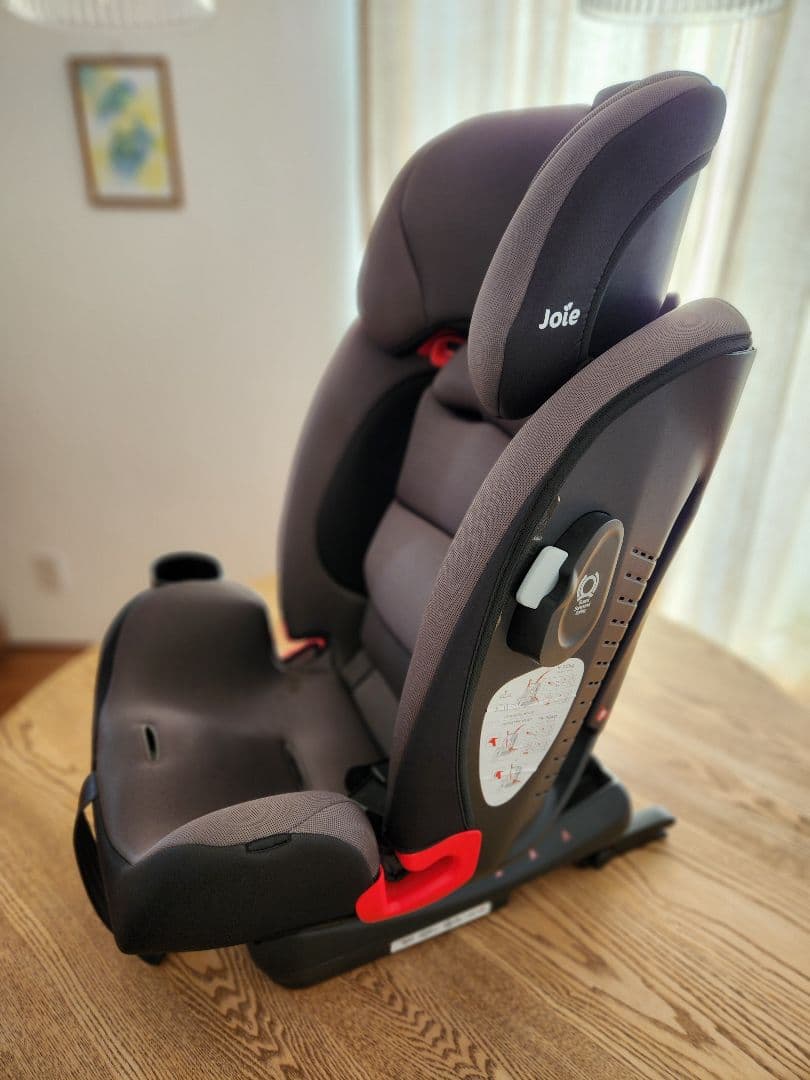 ジュニアシート　joie　 エンバー ISOFIX対応